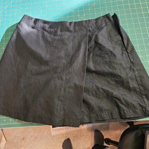 Uniqlo Black Linen Skort, XL